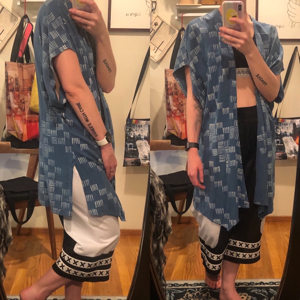 3rd Season LA hand painted Kimono [used] - Picture 8 of 8